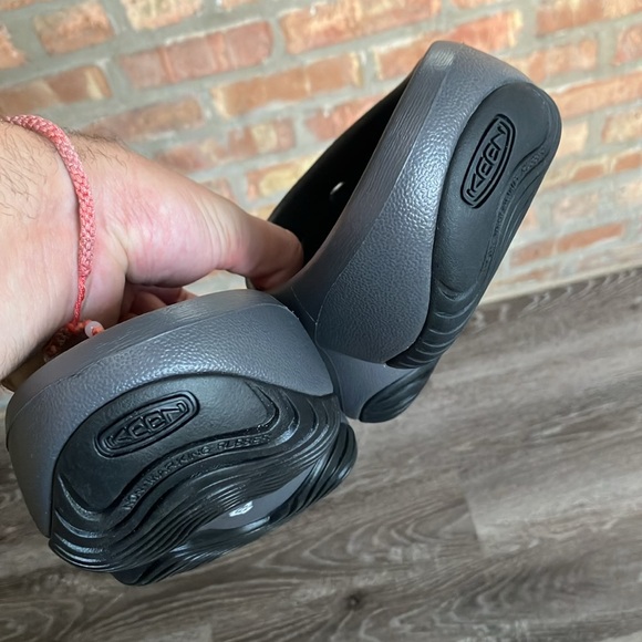 KEEN - Picture 17 of 17